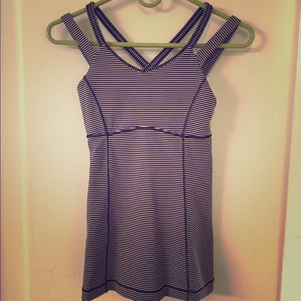 Lululemon Top size 4